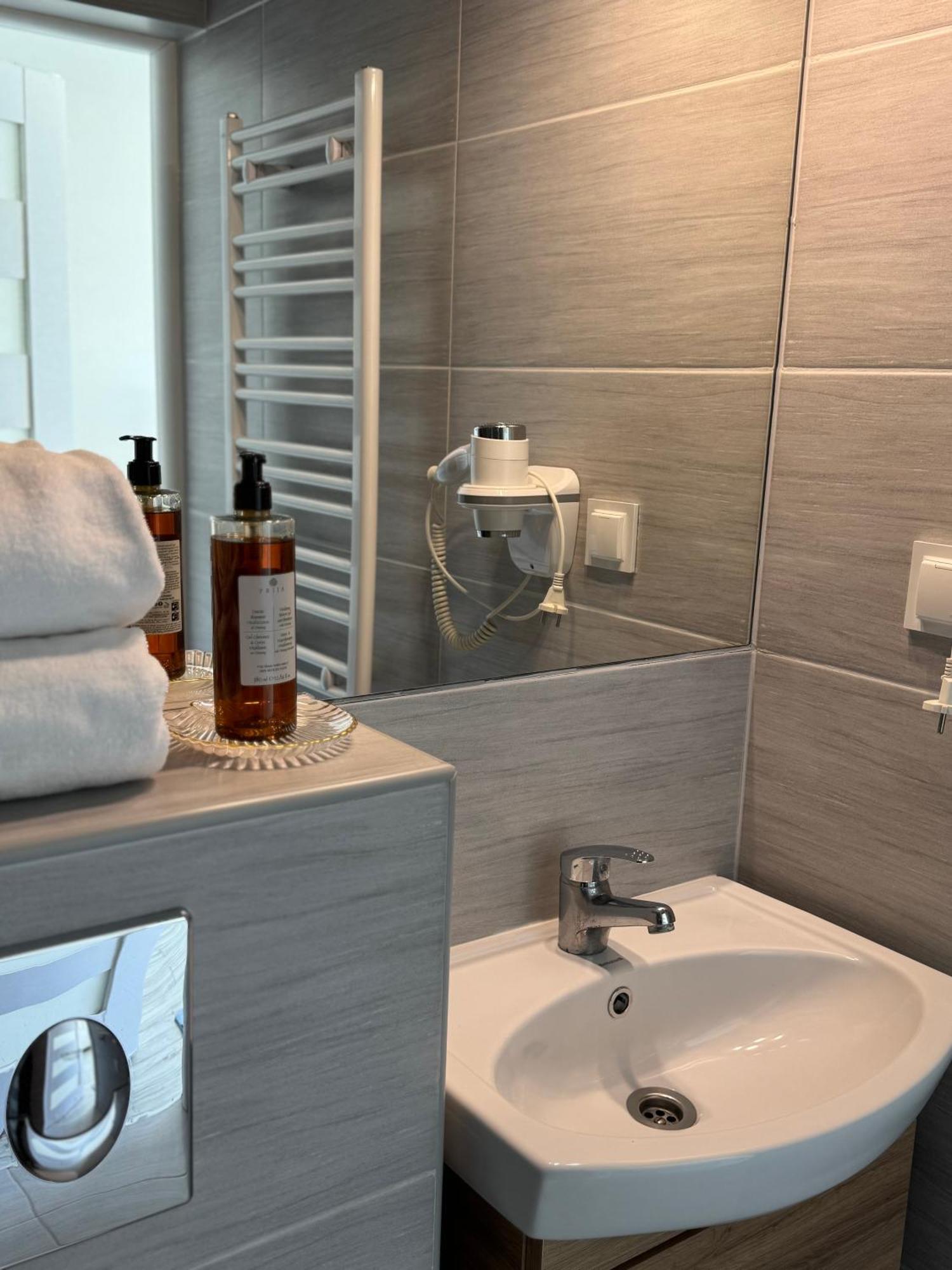 Karwia Marina Apartamenty מראה חיצוני תמונה